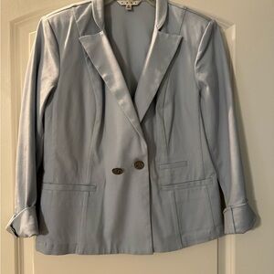 CAbi Blue Blazer with Classic Lapel and Tailored Silhouette